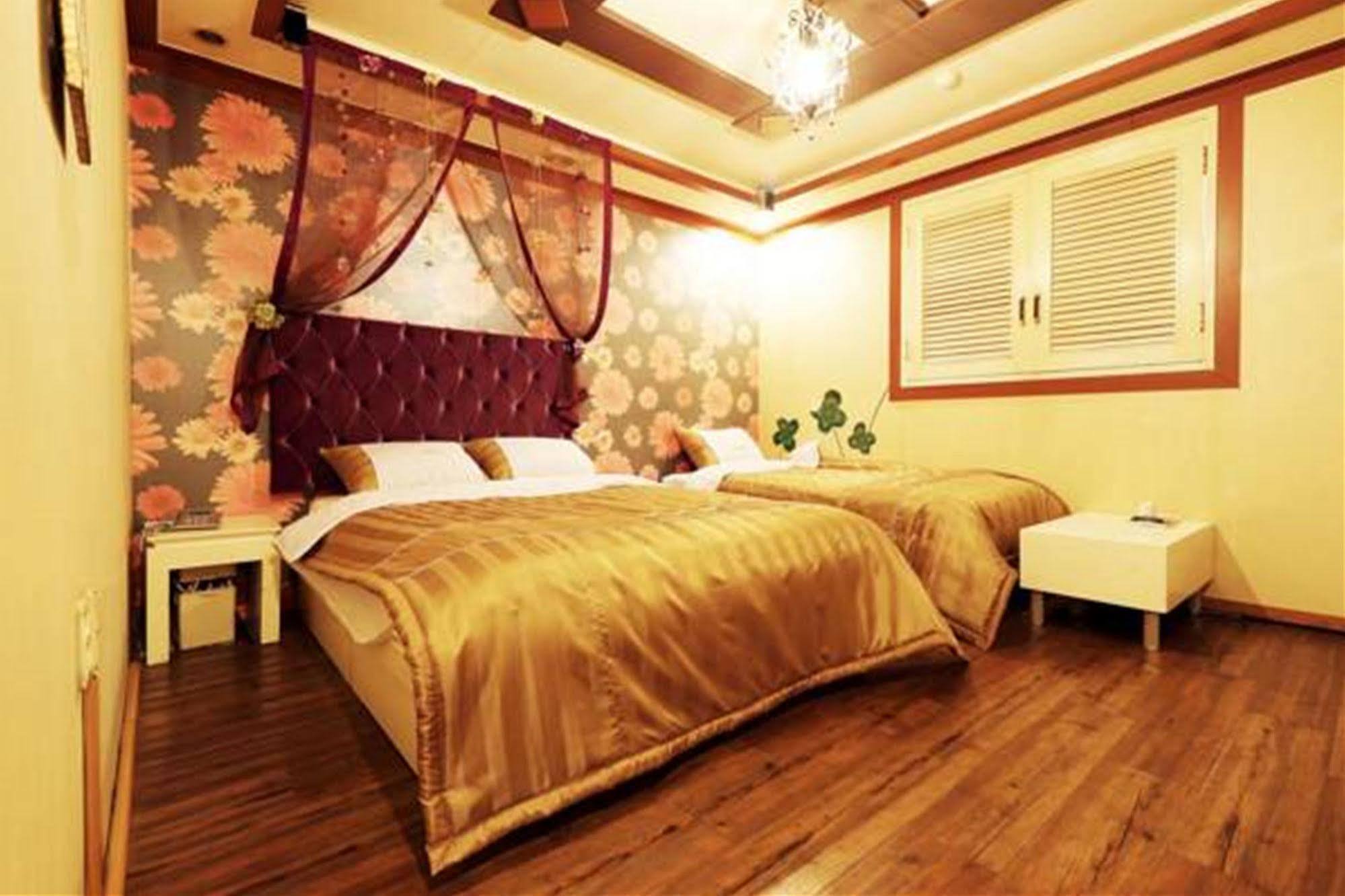 Vedu Hotel Herb Inchon Exterior foto